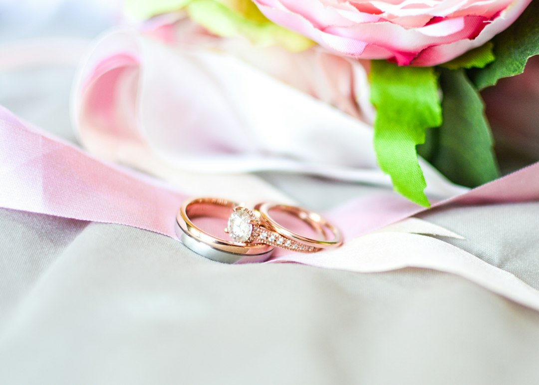 moissanite gift guide