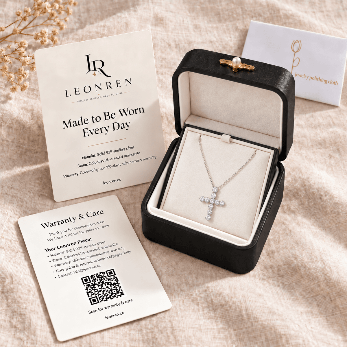 Cross Moissanite Necklace - LEONREN Jewelry