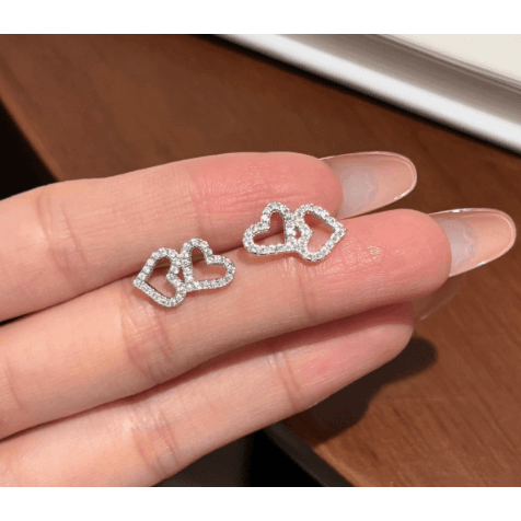 Heart-to-Heart Moissanite Studs - LEONREN Jewelry