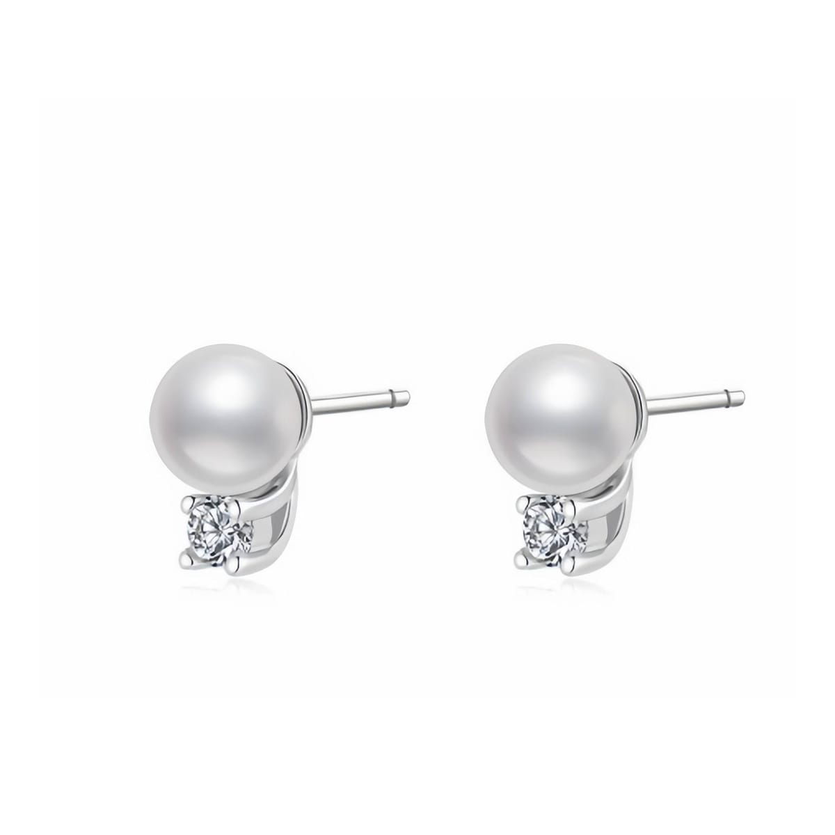 Luna Hug Shell Pearl & Moissanite Studs - LEONREN Jewelry